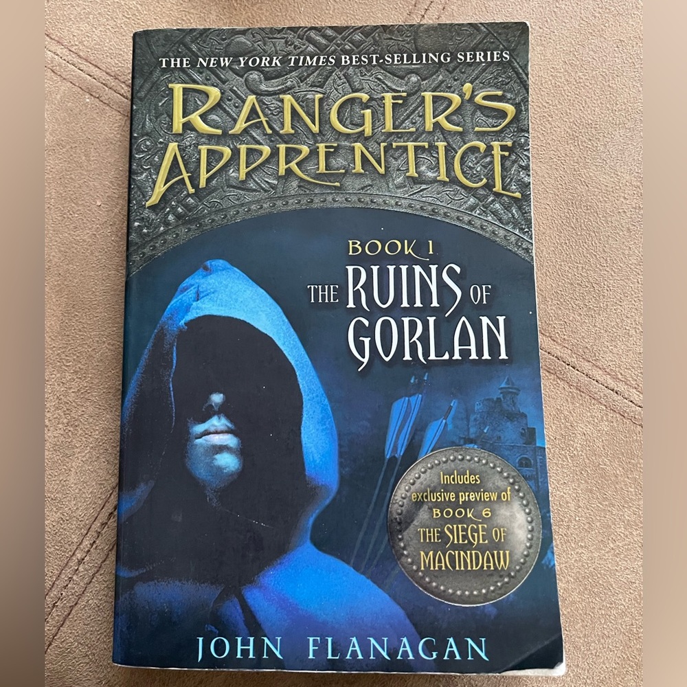 Ranger's Apprentice - Book 1 - Ruins of Gorlan